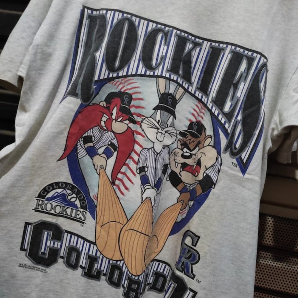 Vintage Rockies Looney Toons Tshirt